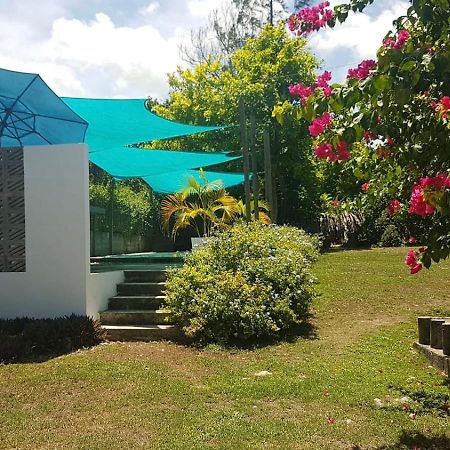 Ancella'S Garden Apartment-Beach-5Min Drive, 1 Hr Montego Bay, 25 Mins Ocho Rios, Continental Breakfast Рънауей Бей Екстериор снимка