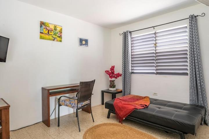 Ancella'S Garden Apartment-Beach-5Min Drive, 1 Hr Montego Bay, 25 Mins Ocho Rios, Continental Breakfast Рънауей Бей Екстериор снимка