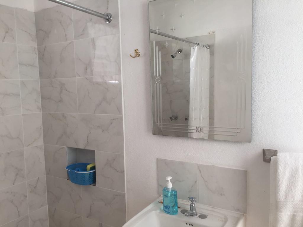 Ancella'S Garden Apartment-Beach-5Min Drive, 1 Hr Montego Bay, 25 Mins Ocho Rios, Continental Breakfast Рънауей Бей Екстериор снимка